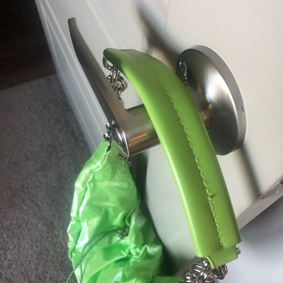 Urban Outfitters NWOT Neon SAMMI Hobo bag - Picture 7 of 9